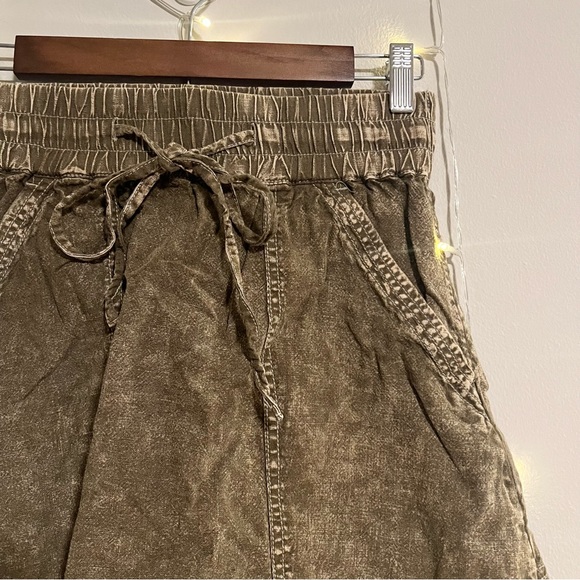 Anthropologie Pilcro Distressed Mini Flounced Skirt - Picture 3 of 5